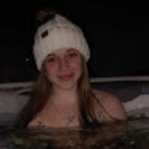 Meet your Posher, Abbie